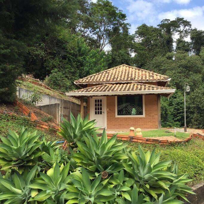 Recanto Dos Beija Flores, Chale Lantana C Monte Alegre do Sul Exterior photo